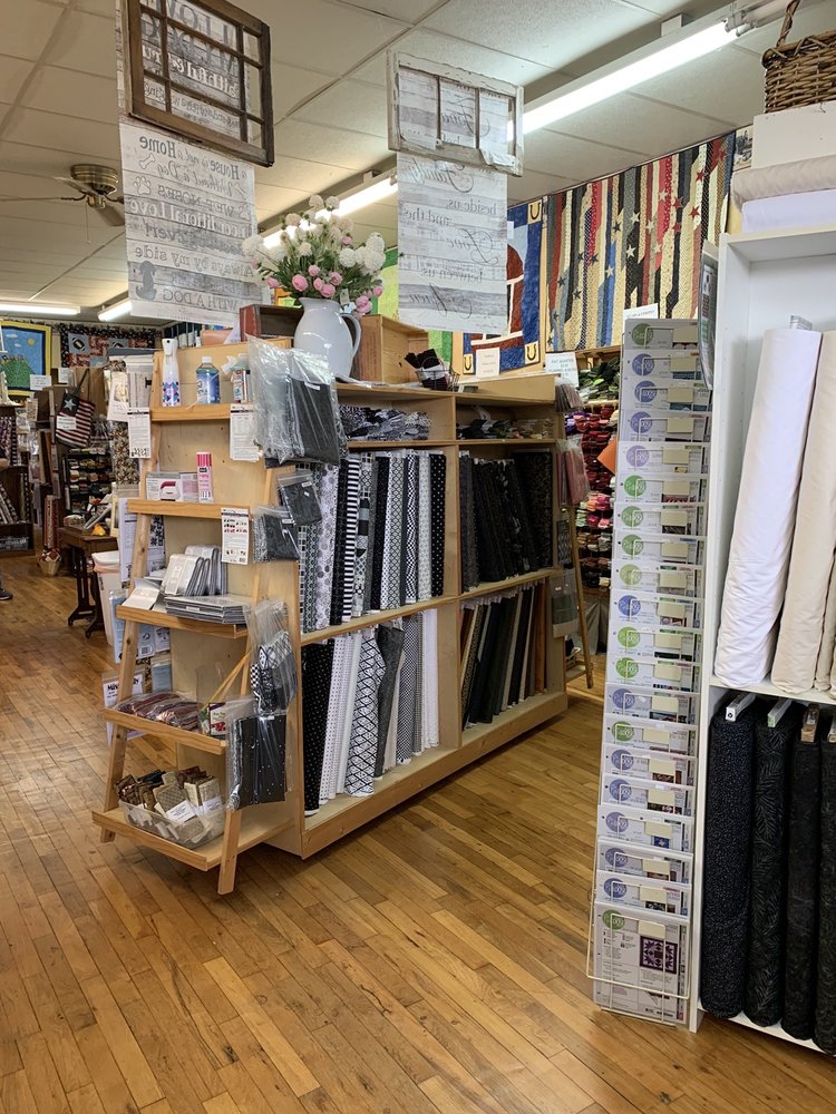 SEW COUNTRY QUILT SHOP & GIFTS Updated August 2024 1834 M St