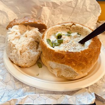 Splash Cafe - With green onions - American Near Me - Pismo Beach, California