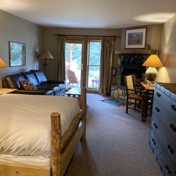 Rainbow Ranch Lodge - Hotels Near Me - Gallatin Gateway, Montana