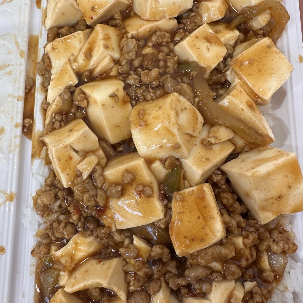 Silver Fountain - Tofu beef on rice - Chinese Near Me - Scarborough, Ontario Silver Fountain - Tofu beef on rice - Chinese Near Me - Scarborough, Ontario
