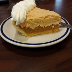 Bob Evans - Pumpkin supreme pie