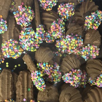Central Continental Bakery - Bakeries Near Me - Mount Prospect, Illinois