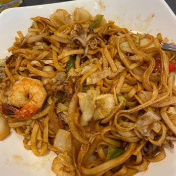 Mandarin Hong Kong Cafe - XO seafood noodle - Asian Fusion Near Me - Vancouver, British Columbia Mandarin Hong Kong Cafe - XO seafood noodle - Asian Fusion Near Me - Vancouver, British Columbia
