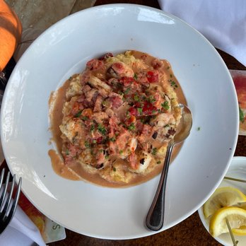 Seasons 52 - Shrimps and grits - New American Near Me - Boca Raton, Florida Seasons 52 - Shrimps and grits - New American Near Me - Boca Raton, Florida