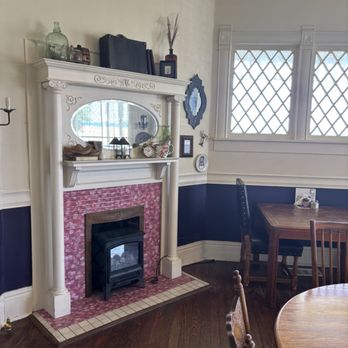 Cafe U - Dining room - Coffee & Tea Near Me - Mineola, Texas