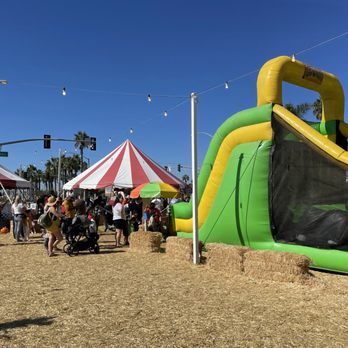 Pa's Pumpkin Patch - Amusement Parks Near Me - Lakewood, California Pa's Pumpkin Patch - Amusement Parks Near Me - Lakewood, California