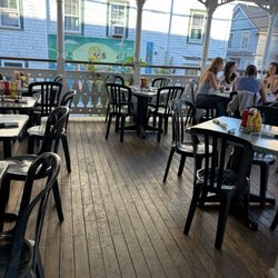 Local 186 - Outside deck
