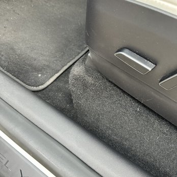 Washaroo Hand Car Wash & Detailing - No vacuum done - Car Wash Near Me - Austin, Texas Washaroo Hand Car Wash & Detailing - No vacuum done - Car Wash Near Me - Austin, Texas
