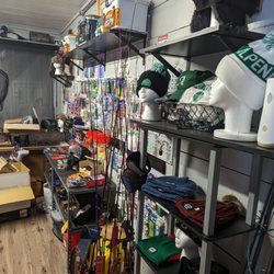 Male's Grocery