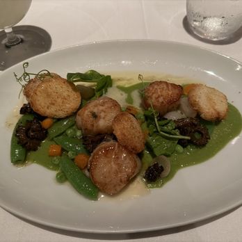 Mister A's - Georges Bank Scallops - amazing - New American Near Me - San Diego, California Mister A's - Georges Bank Scallops - amazing - New American Near Me - San Diego, California