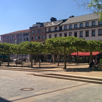 Georg-Wichtermann-Platz - Public Plazas Near Me - Schweinfurt, BY