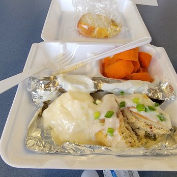 Tea Thyme & Thyme to Shop - Holy cow! My new favorite dish...the chicken bundle! Shredded chicken with some veggies in a warm pastry puff, cream white chicken sauce. - Venues & Event Spaces Near Me - Fort Dodge, Iowa Tea Thyme & Thyme to Shop - Holy cow! My new favorite dish...the chicken bundle! Shredded chicken with some veggies in a warm pastry puff, cream white chicken sauce. - Venues & Event Spaces Near Me - Fort Dodge, Iowa