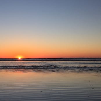 Ocean Crest Resort - Gorgeous sunsets out on the beach. - Resorts Near Me - Moclips, Washington
