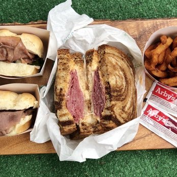 Arby's - Roast Beef 'n Cheese Slider, Rueben n Curly Fries - Fast Food Near Me - Ellicott City, Maryland