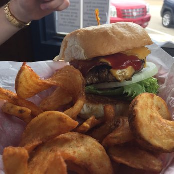 Commerce Street Draft House - Create your own burger with spiral cut fries - Pubs Near Me - Jacksonville, Texas Commerce Street Draft House - Create your own burger with spiral cut fries - Pubs Near Me - Jacksonville, Texas