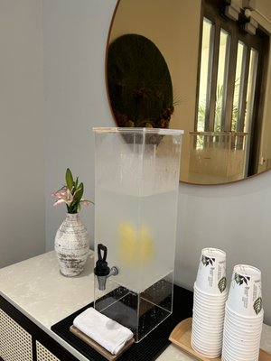 Hotel Renew by null