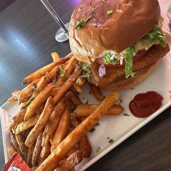 Urban Kitchen - Paneer Zinger Burger (Spicy) - Indian Near Me - Newark, California Urban Kitchen - Paneer Zinger Burger (Spicy) - Indian Near Me - Newark, California