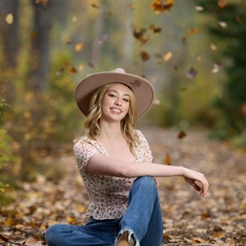 Windswept Studio - Session Photography Near Me Windswept Studio - Session Photography Near Me