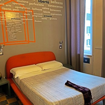 The Pope's Window - The Pope's Window is a charming B&B in the heart of Vatican City! Very comfy... I woke to St. Peter's Basilica Bells! Ciao! - Bed & Breakfast Near Me - Rome, RM