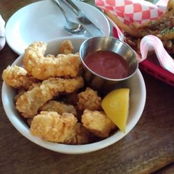 Elmdale Oyster House & Tavern