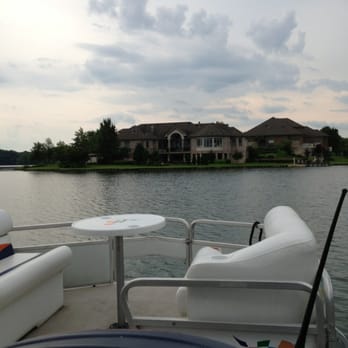 Garner Lake - Lakes Near Me - Lakeland, Tennessee