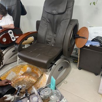 Pink Nails - Pedicure chair - Nail Salons Near Me - Coral Springs, Florida Pink Nails - Pedicure chair - Nail Salons Near Me - Coral Springs, Florida