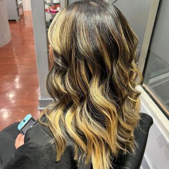 XEX Salon - After - Hair Salons Near Me - Chicago, Illinois XEX Salon - After - Hair Salons Near Me - Chicago, Illinois