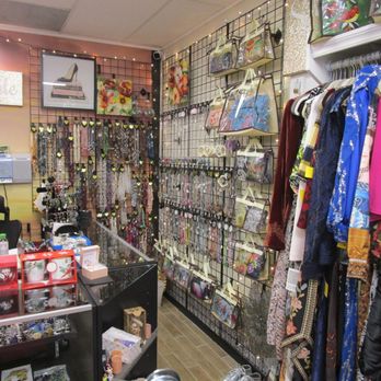 Boutique Sparkles - Jewelry Near Me - Clearwater, Florida