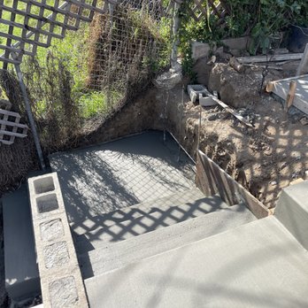 Ikon Concrete Design - Concrete stairs - Masonry/Concrete Near Me - Sylmar, California