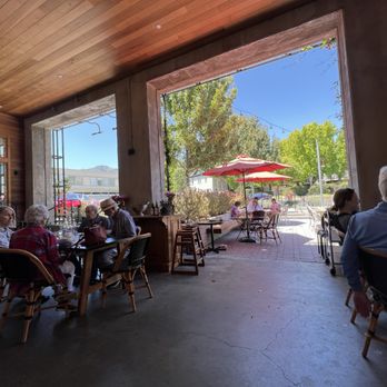 Le Marais Bakery - Outdoor seating - Coffee & Tea Near Me - Mill Valley, California