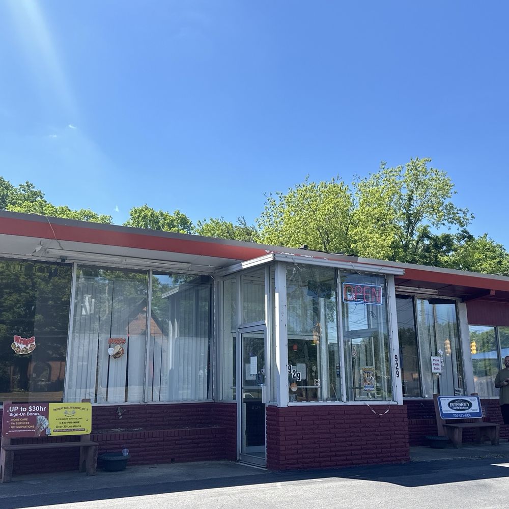 Naple's Cafe - Location - Pizza Near Me - Salisbury, North Carolina