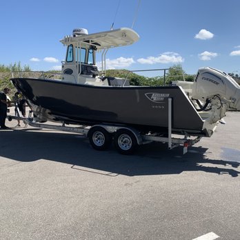 Highliner Trailers - Trailer Repair Near Me - Delta, British Columbia Highliner Trailers - Trailer Repair Near Me - Delta, British Columbia