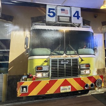Hook & Ladder Pizza - Pizza Near Me - Hollister, Missouri