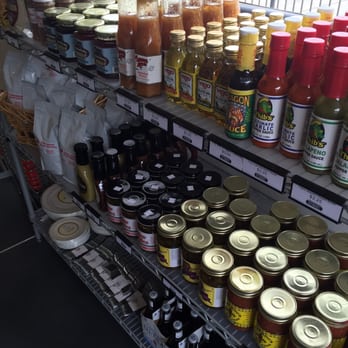 Bergeron's City Market - Sauces/condiments - Southern Near Me - Baton Rouge, Louisiana