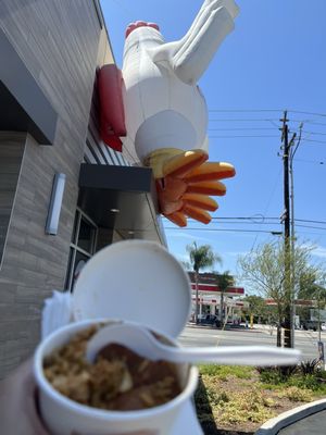 Photo of Krispy Krunchy Chicken - Santa Ana, CA, US. Chicken over jambalaya