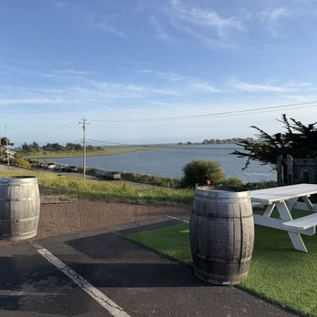 Sonoma Coast Vineyards - Wine Tasting Room Near Me - Bodega Bay, California Sonoma Coast Vineyards - Wine Tasting Room Near Me - Bodega Bay, California
