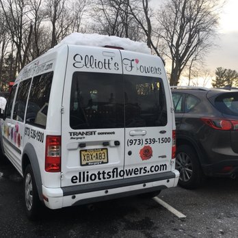 Elliott's Flower Shoppe - Snow on roof is dangerous and inconsiderate. It's also illegal. Driver didn't seem to understand the concept. Perhaps reading will help. - Florists Near Me - Morristown, New Jersey Elliott's Flower Shoppe - Snow on roof is dangerous and inconsiderate. It's also illegal. Driver didn't seem to understand the concept. Perhaps reading will help. - Florists Near Me - Morristown, New Jersey