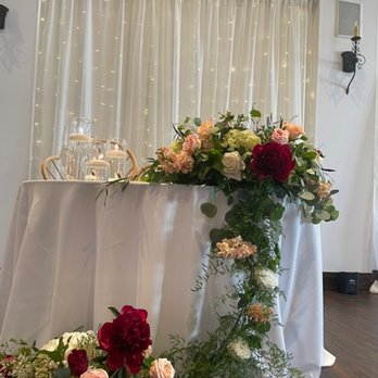 Lynne Lucente Floral Design - Floral Designers Near Me