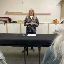 Rileystreet Art Supply - Calligraphy demo