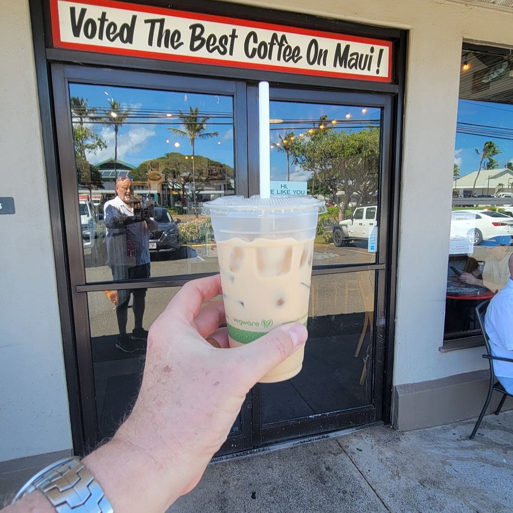 Maui Coffee Roasters - Entrance and my Thai coffee - Coffee Roasteries Near Me - Kahului, Hawaii