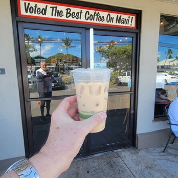 Maui Coffee Roasters - Entrance and my Thai coffee - Coffee Roasteries Near Me - Kahului, Hawaii Maui Coffee Roasters - Entrance and my Thai coffee - Coffee Roasteries Near Me - Kahului, Hawaii