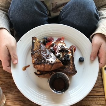A'Bouzy - French Toast - Champagne Bars Near Me - Houston, Texas