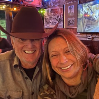 Ercole's - Dive Bars Near Me - Manhattan Beach, California Ercole's - Dive Bars Near Me - Manhattan Beach, California