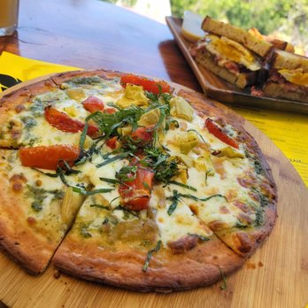 Cafe on 27 - California Pizza with Cauliflower crust. No meat and I really enjoyed this! I almost finished it all (= - Breakfast & Brunch Near Me - Topanga, California Cafe on 27 - California Pizza with Cauliflower crust. No meat and I really enjoyed this! I almost finished it all (= - Breakfast & Brunch Near Me - Topanga, California