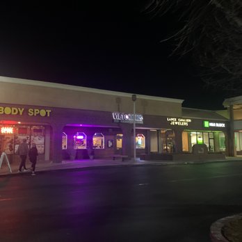 Viet Noms - Outside - Vietnamese Near Me - Livermore, California Viet Noms - Outside - Vietnamese Near Me - Livermore, California