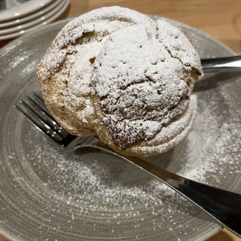 HaiSous Vietnamese Kitchen - Cookie Crust Cream Puff - Vietnamese Near Me - Chicago, Illinois HaiSous Vietnamese Kitchen - Cookie Crust Cream Puff - Vietnamese Near Me - Chicago, Illinois