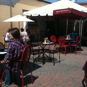 Big Daddy's 618 - Great day for lunch on the patio! - Bars Near Me - Belleville, Illinois