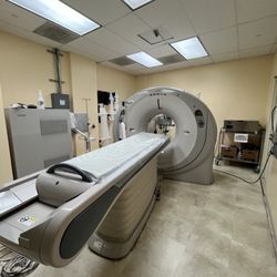 VCA SouthPaws Veterinary Specialists & Emergency Center