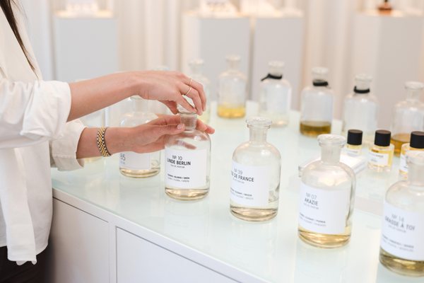 Frau Tonis Parfum by null