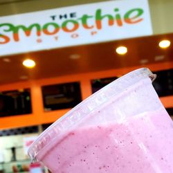 The Smoothie Stop - Strawberry and banana smoothie
